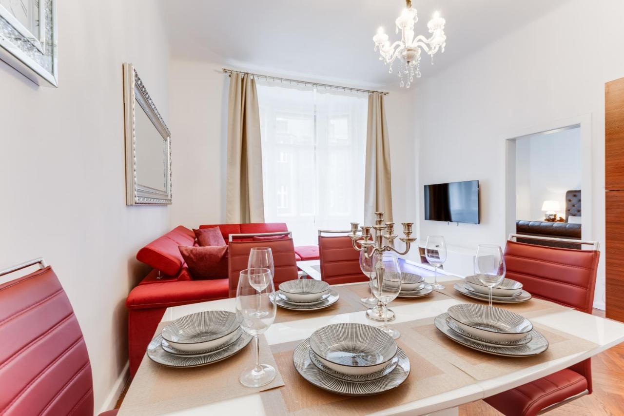 Luxury Riverside Apartments In The Center Of Prague Ngoại thất bức ảnh
