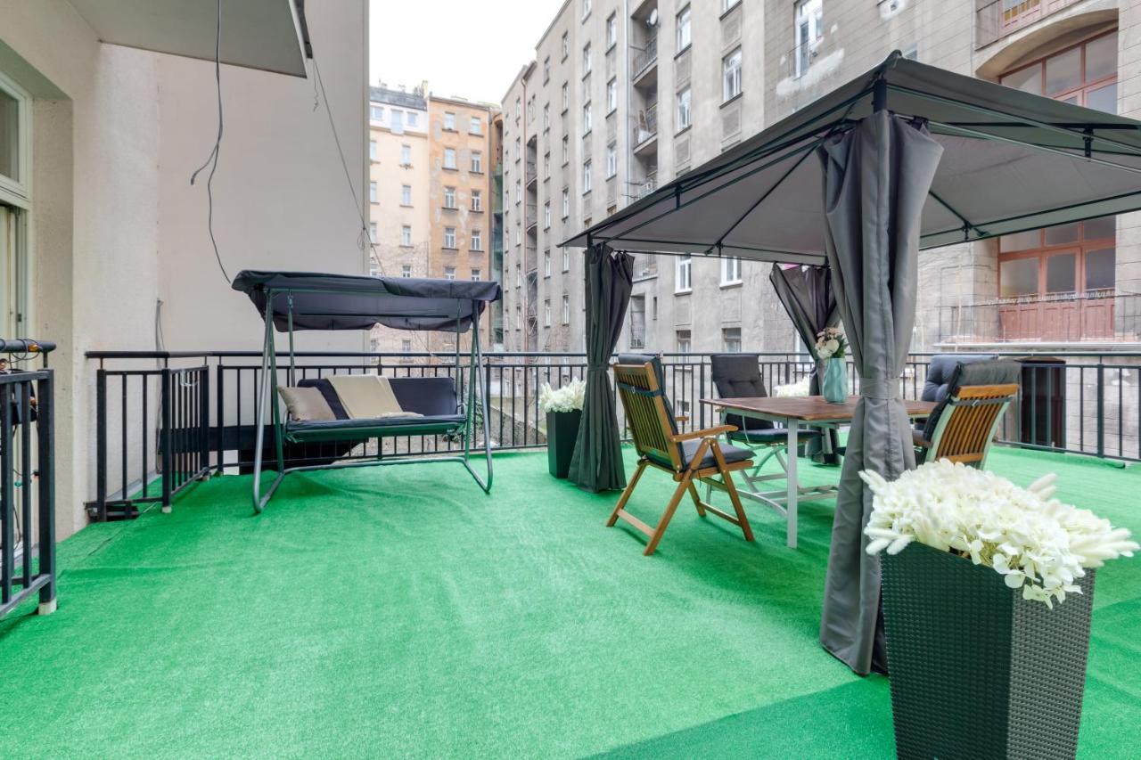 Luxury Riverside Apartments In The Center Of Prague Ngoại thất bức ảnh