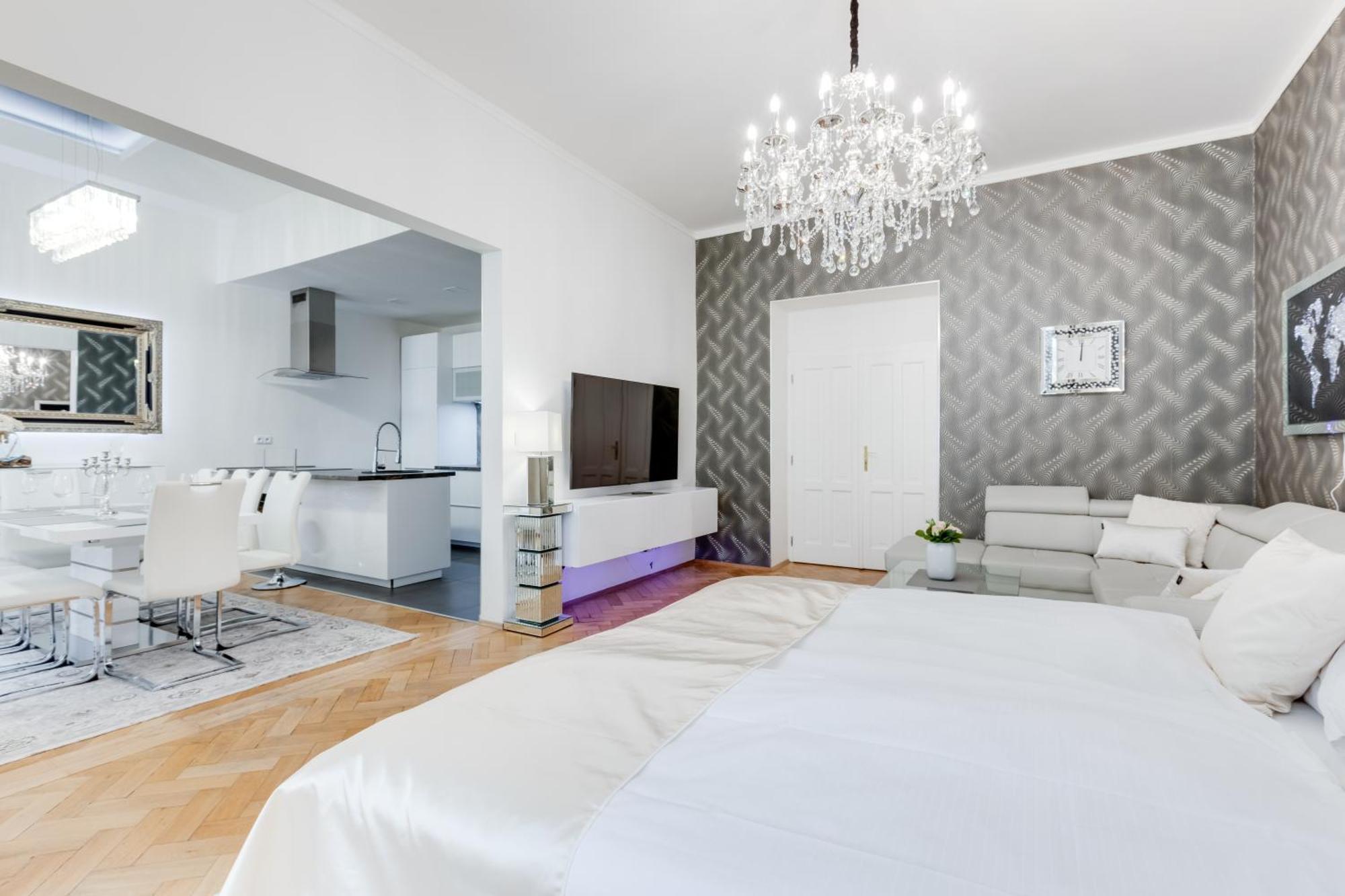 Luxury Riverside Apartments In The Center Of Prague Ngoại thất bức ảnh